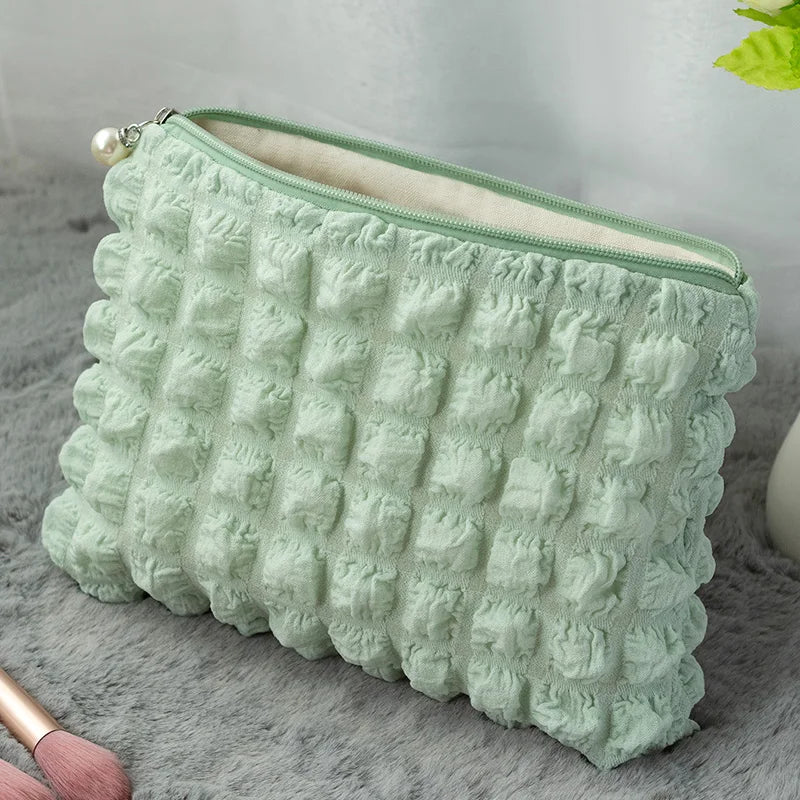 Travel Organizer Portable Zipper Soft Makeup Pouch for Lady Girls Popular Boho Reusable Bubble Cloth Capacity Cosmetic Bag